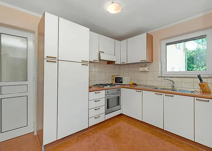Kaya Apartment